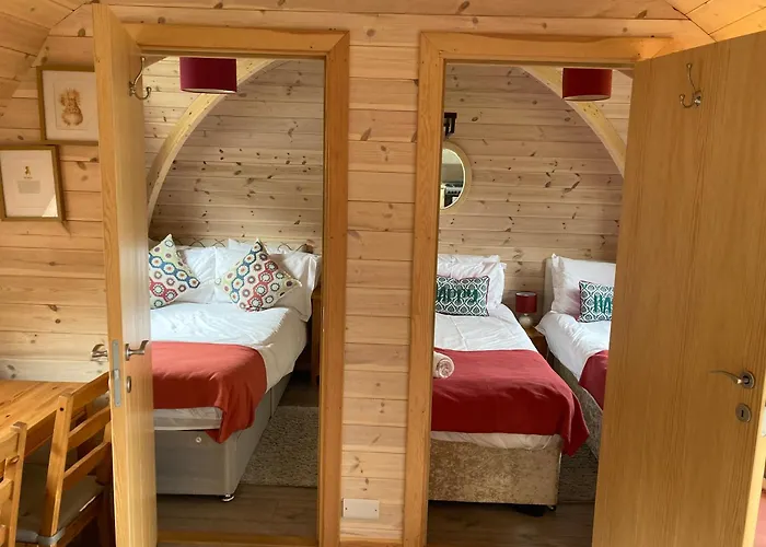 Squirrel Glamping Pod School House Farm