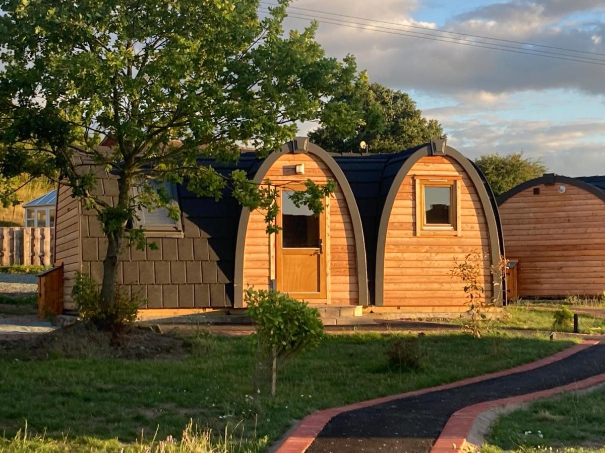 Squirrel Glamping Pod School House Farm Campsite Leighton (Shropshire)