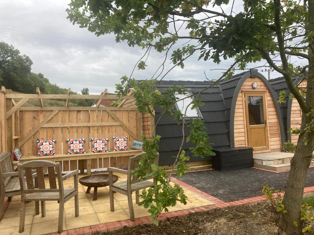Campsite Squirrel Glamping Pod School House Farm Leighton (Shropshire)
